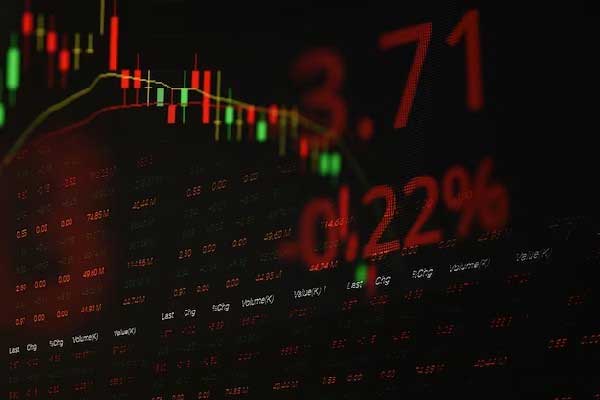 中金：维持TCL电子跑赢行业评级 上调目标价至14.7港元