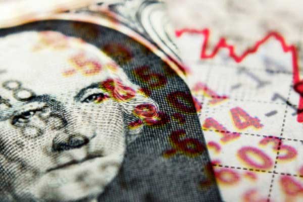 主次节奏：原油早盘现旗形中继，日内走势看涨