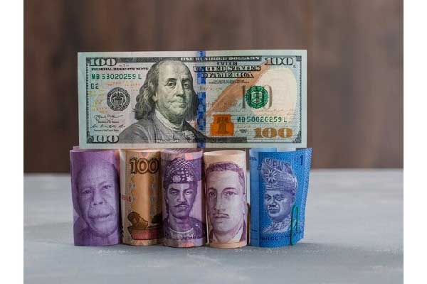 冷艺婕:2.10黄金晚间回撤就接多 原油同步多